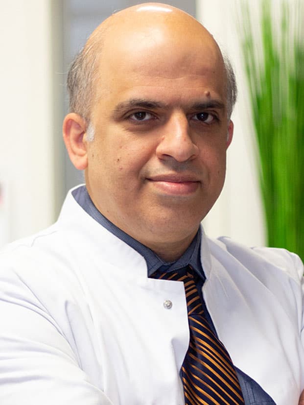 Porträt von Dr. med. (IR) Parviz Hosseini